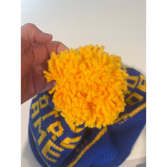Vintage Notre Dame Knit Beanie Hat Blue & Yellow With Pom Pom - Picture 5 of 5